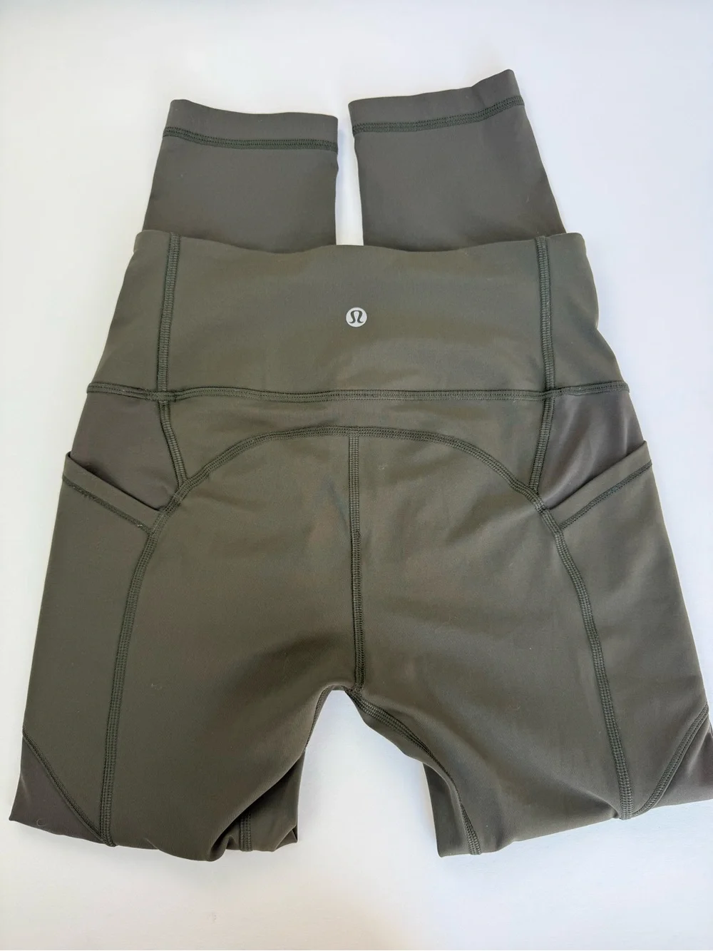 Lululemon Hoodie & All The Right Places Crop II Leggings Set sz 4